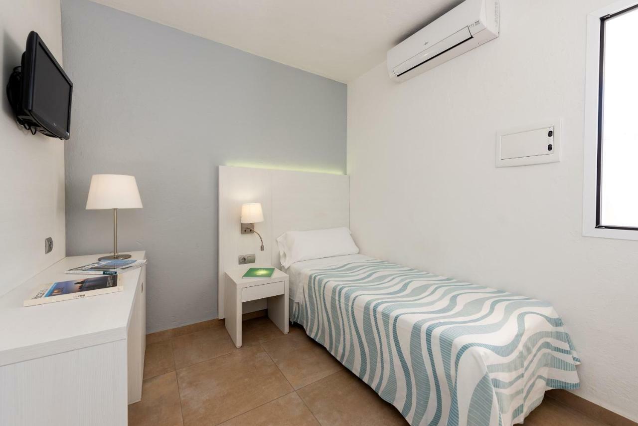 Hostal Pitiusa مدينة إيبيزا المظهر الخارجي الصورة